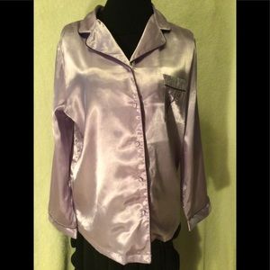 💐NWT💐LOVELY LILAC SILKY LUXURIOUS PYJAMAS💜